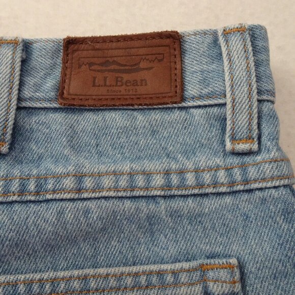 LL Bean Denim Jeans Men's Size 38x32 Blue Cotton Classic Fit - Picture 7 of 9